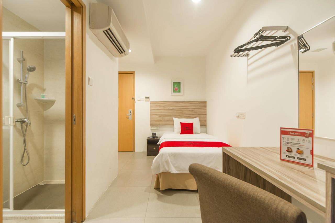 Reddoorz Plus @ Victoria Street Singapur Exteriér fotografie